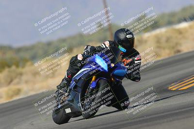 media/Feb-04-2023-SoCal Trackdays (Sat) [[8a776bf2c3]]/Turn 16 Set 2 (1125am)/